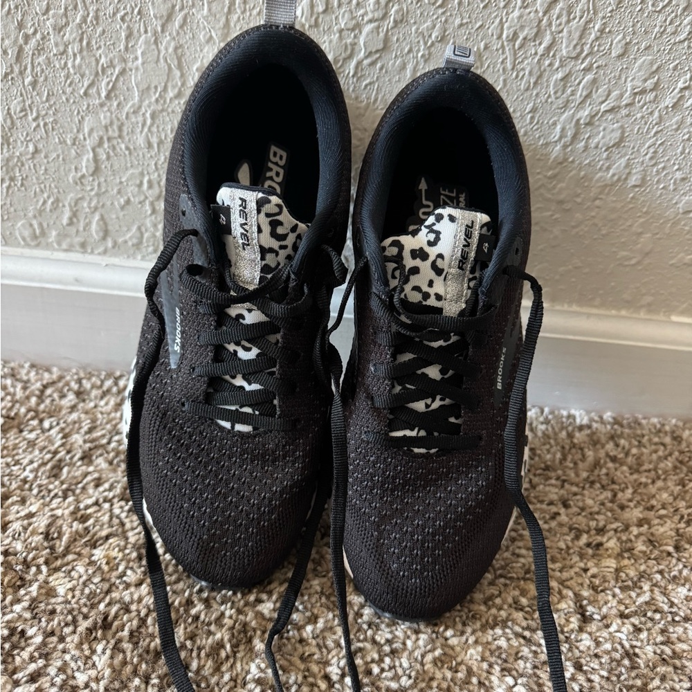 BROOK Revel 4 Snow Leopard